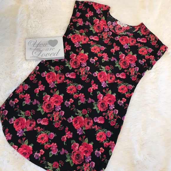 Pink Rose Dresses & Skirts - PINK ROSE Cap Sleeve Floral Shirt Dress